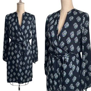 DVF Diane Von Furstenberg size 4 Nove Silk Wrap Dress Navy Blue